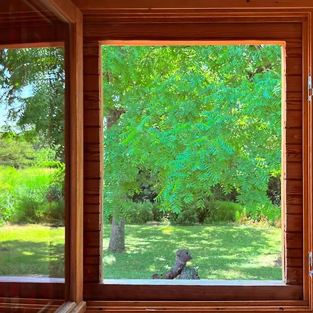 La Roulotte De L'hermitage * Ambonil