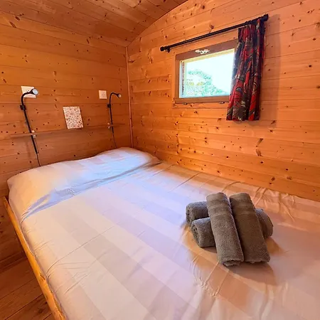 La Roulotte De L'hermitage Роскошный шатер Ambonil